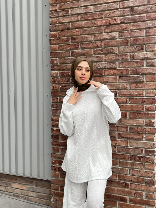 Zalya in white