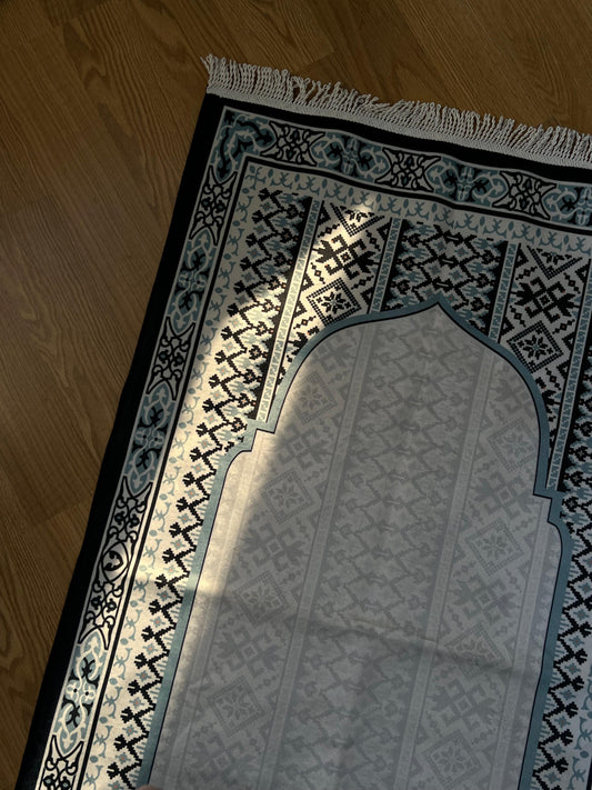 Blue turath prayer mat