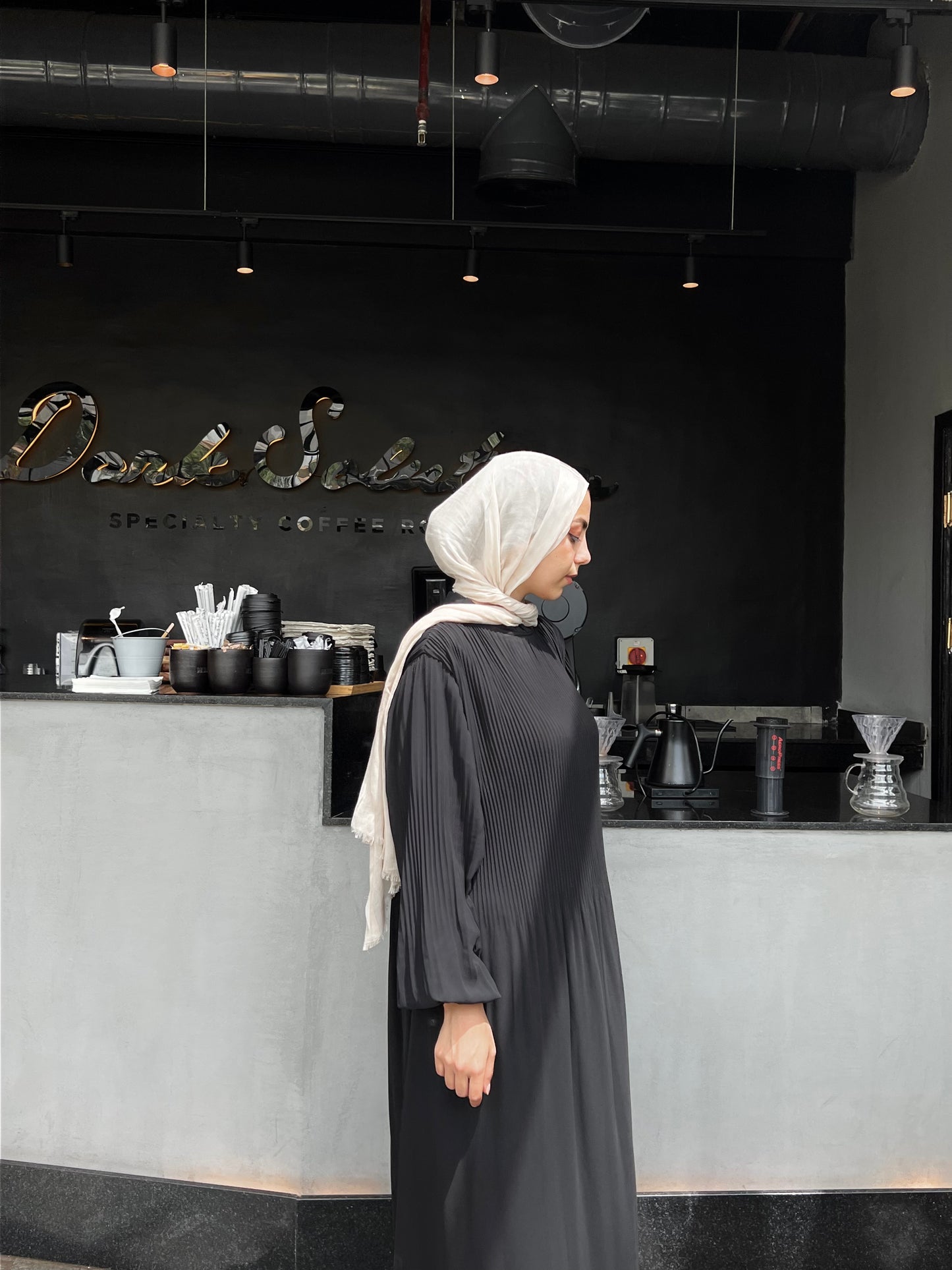 Black Cloach Pleated Dress