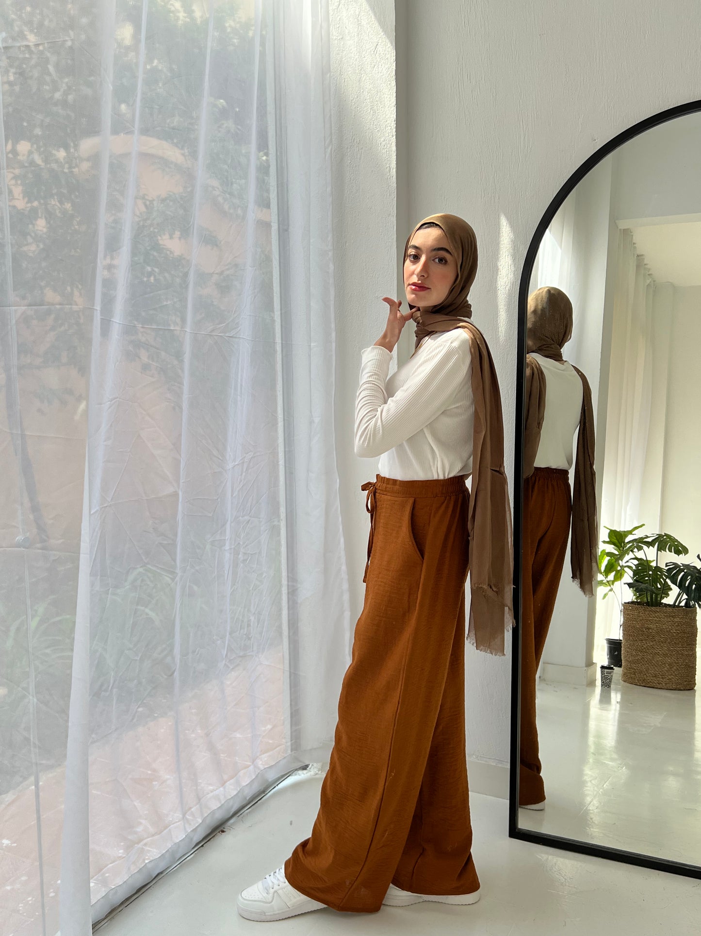 LINEN PANTS-BROWN