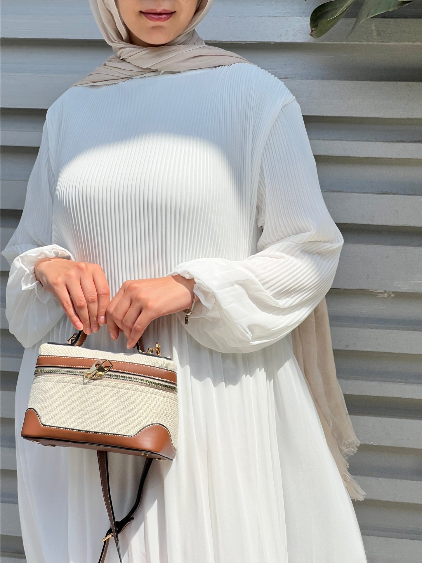 Off white Cloach Pleated Dress