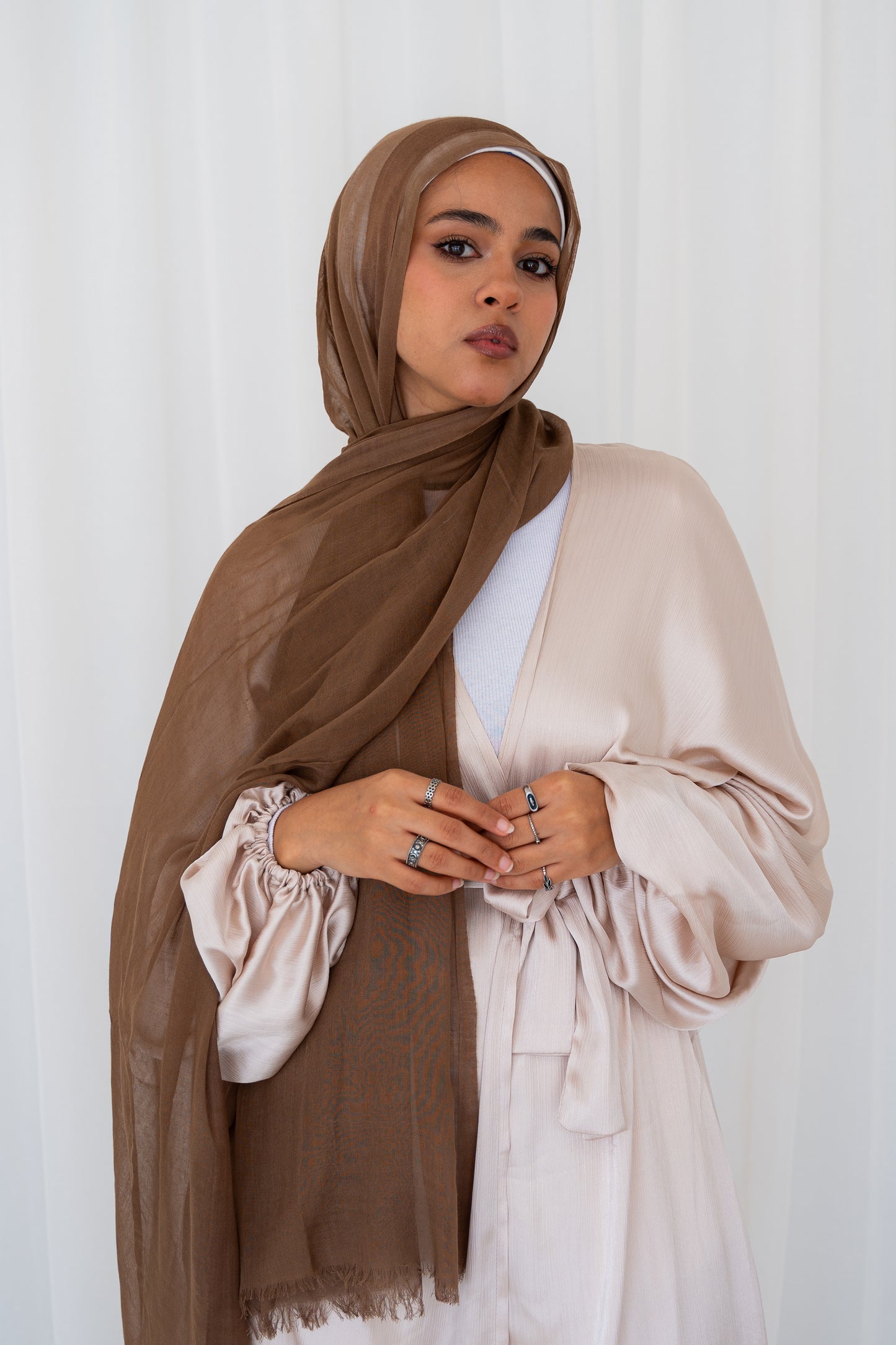Qahwa brown linen