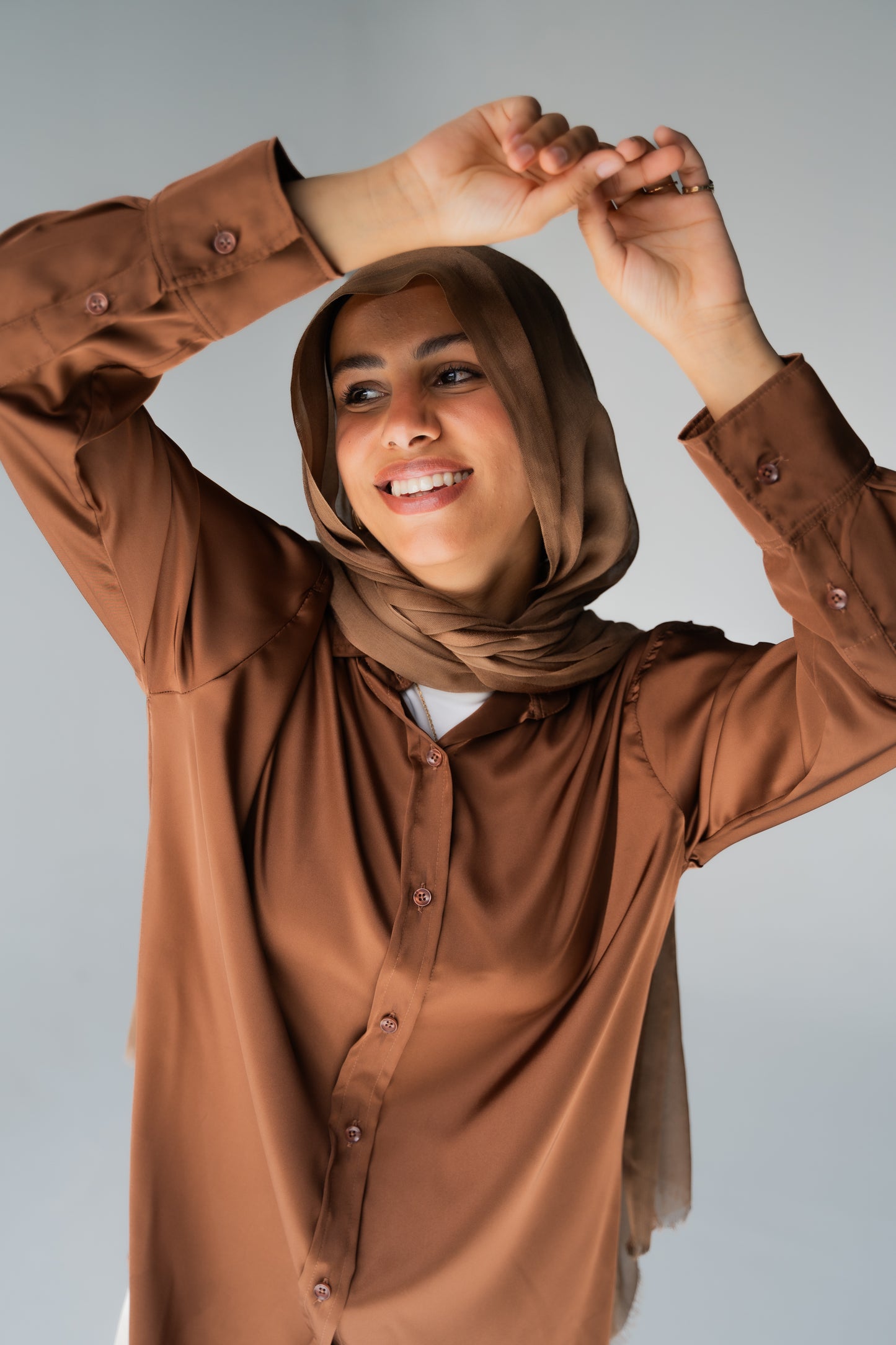 BROWN SATIN BASIC SHIRT