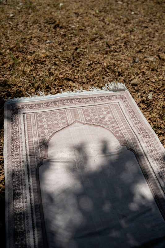 beige turath prayer mat