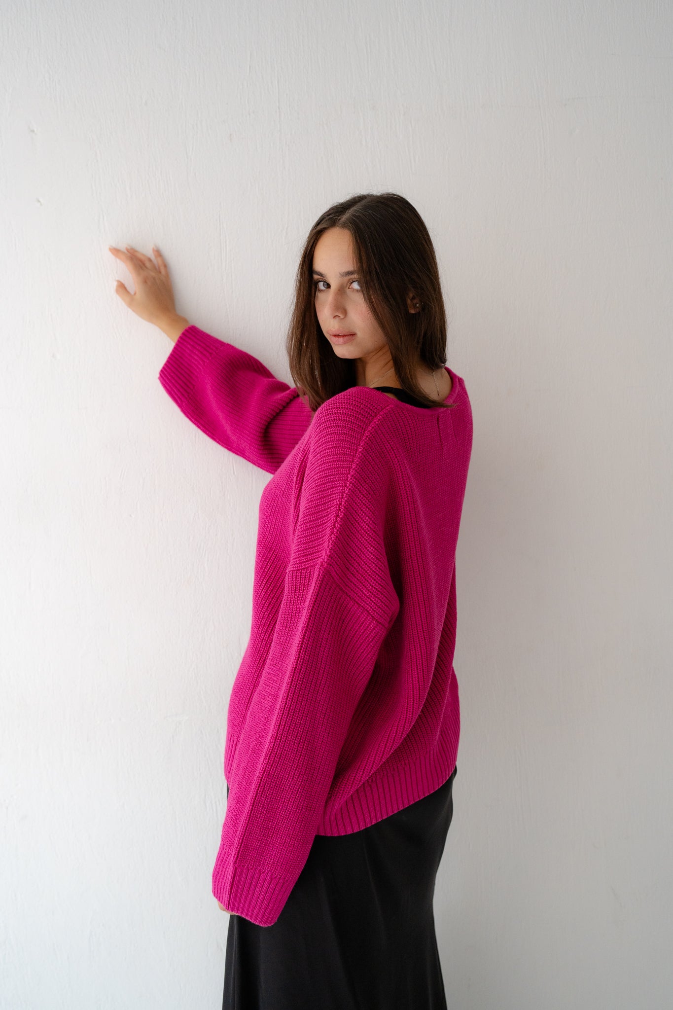 KNIT CARDIGAN WITH BOW IN FUCHSIA